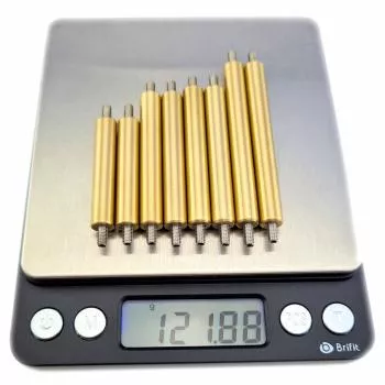 8 pieces crawler links with a total weight of 121 grams